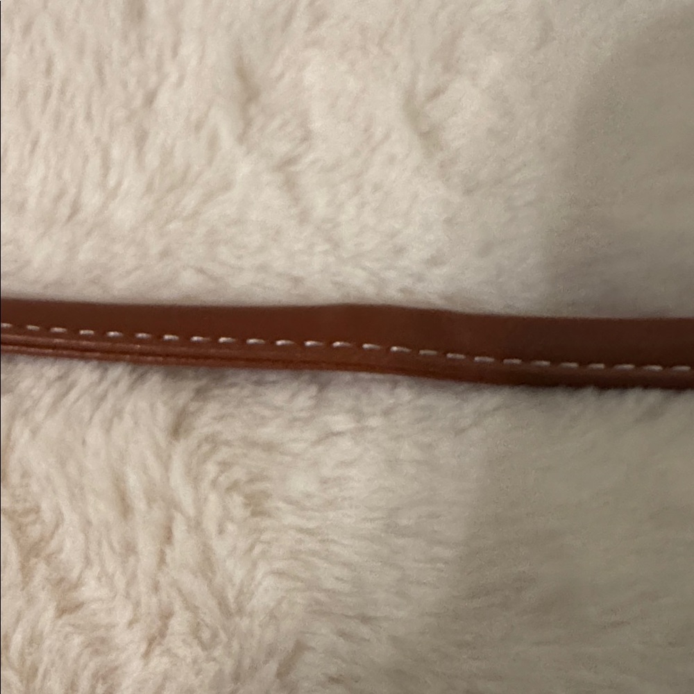 Ann Taylor Brown and Cream small Crossbody Bag/ Phone NWOT - Picture 4 of 4